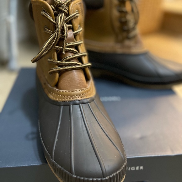 Tommy Hilfiger Rainboots (Size 10) Duck - Picture 3 of 4